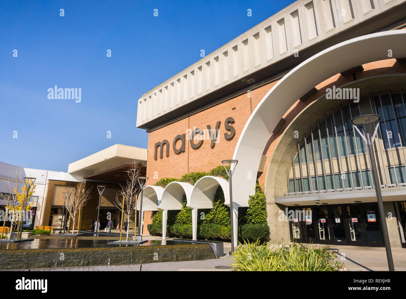 Stanford mall hi-res stock photography and images - Alamy