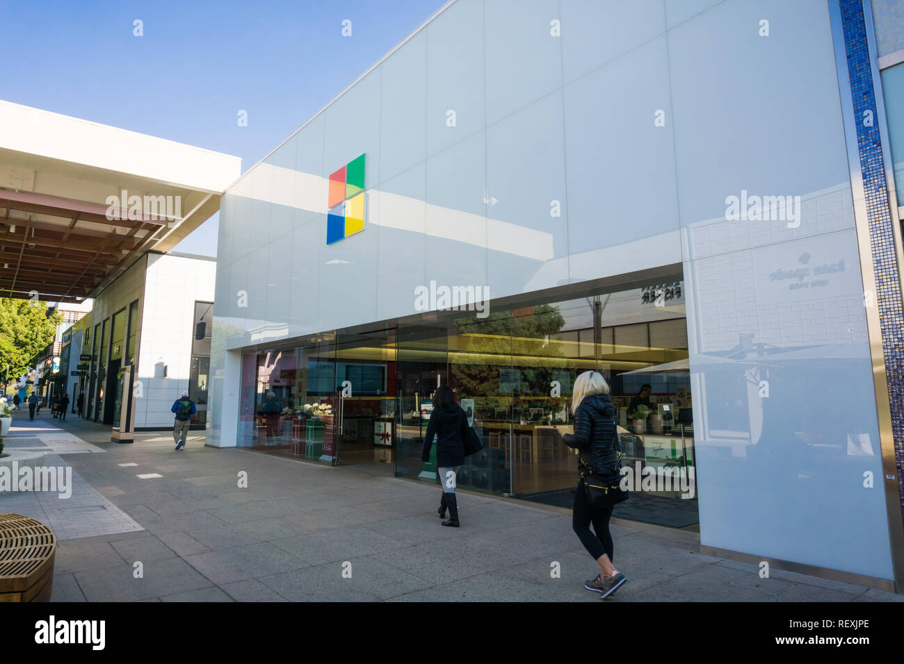 Stanford Shopping Center in Palo Alto California Stock Photo - Alamy
