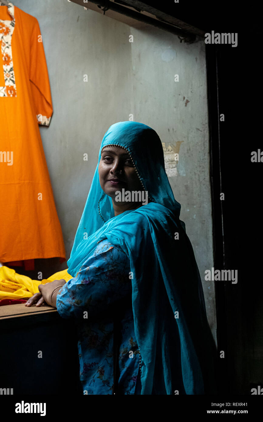 Indian muslim woman hi-res stock photography and images - Alamy