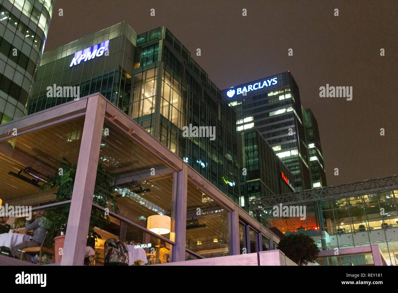 Page 3 The Ivy Restaurant London High Resolution Stock Photography And Images Alamy