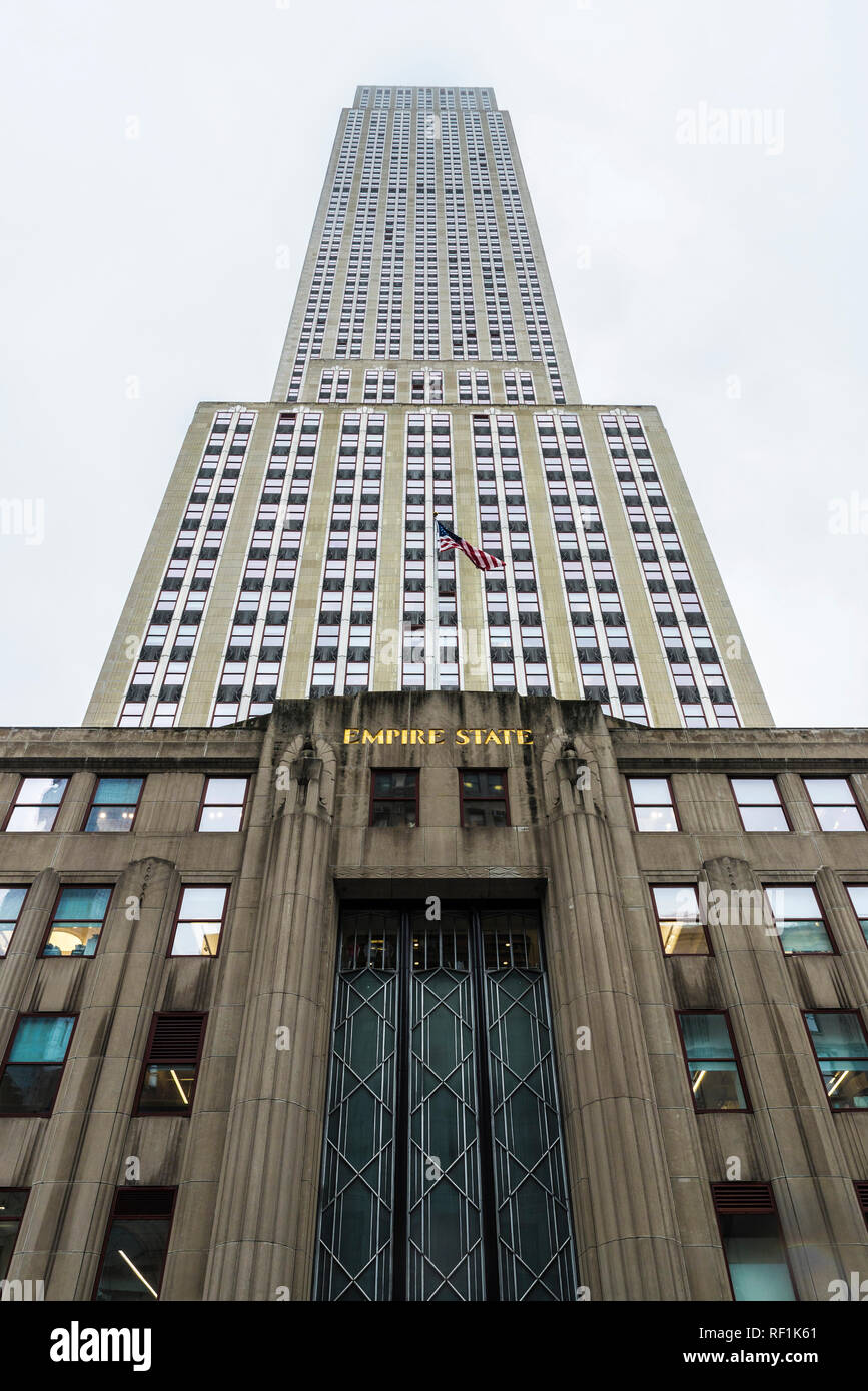 L EMPIRE STATE BUILDING visual data 4