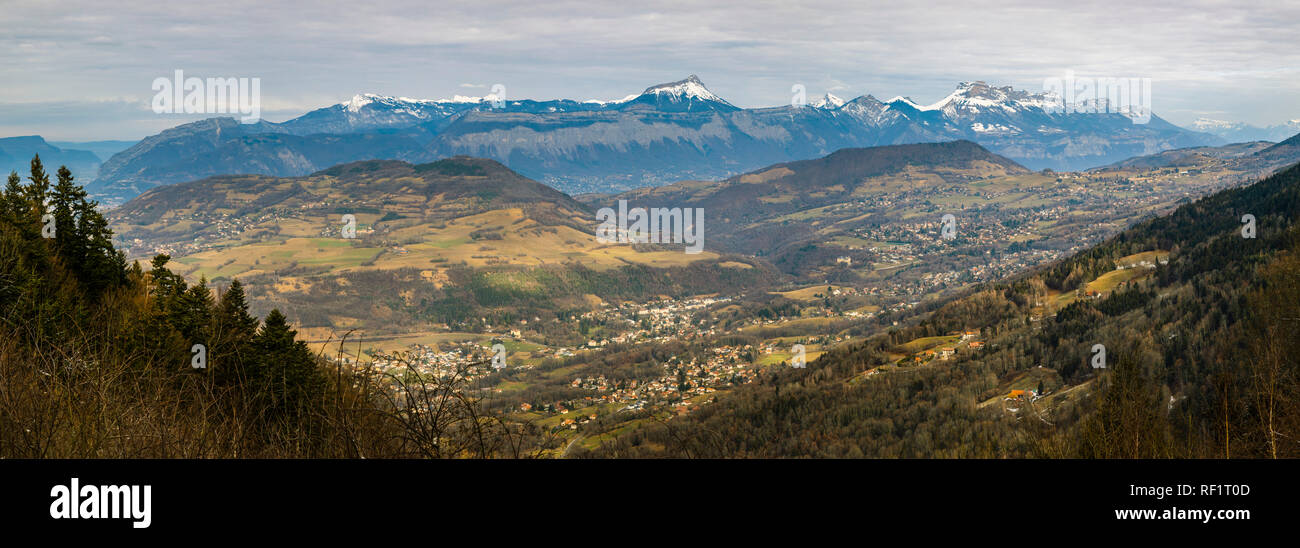 View of the whole Chartreuse mountains range from the Belledonne moutains, Isere, France. Stock Photo