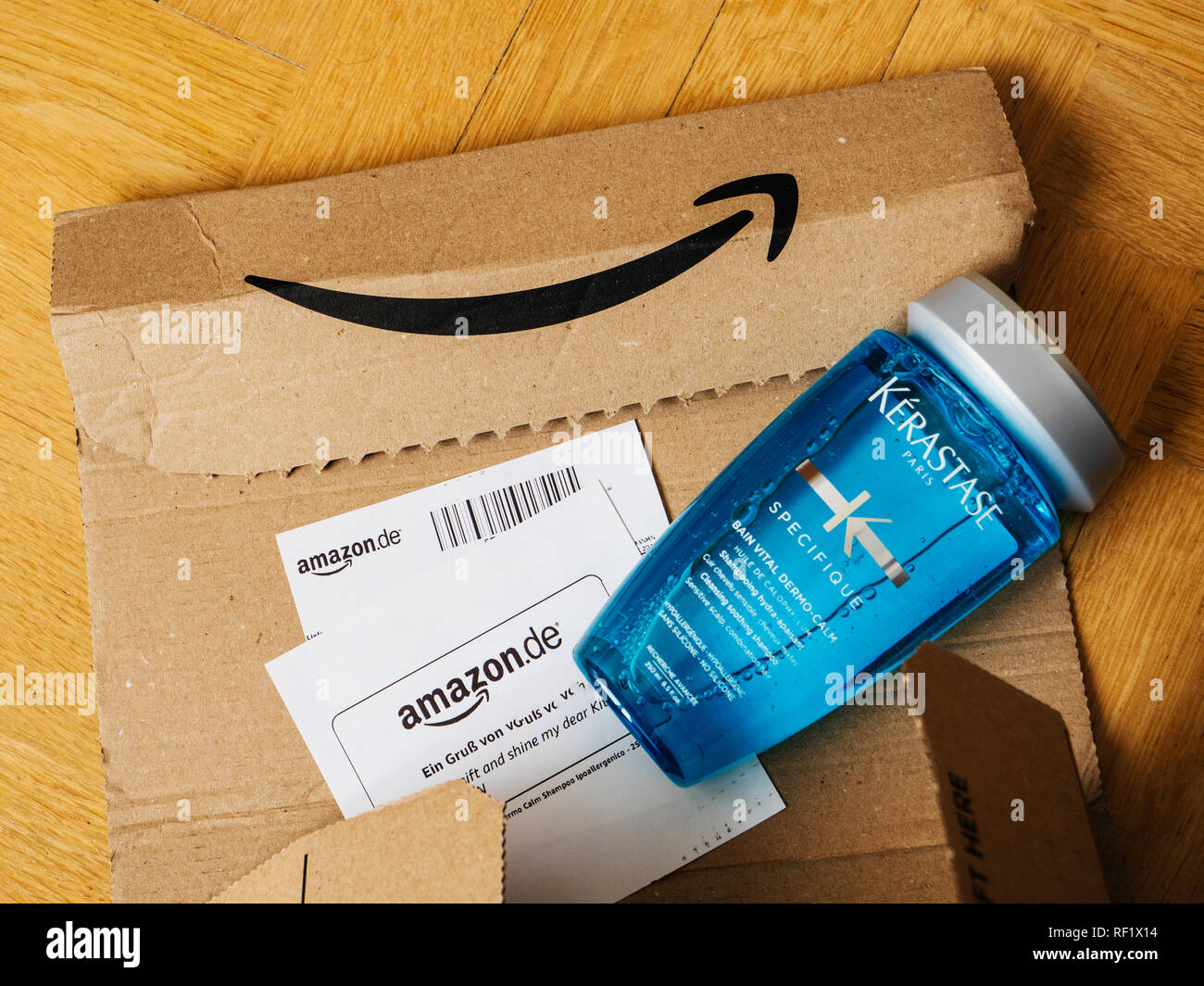 PARIS, FRANCE - APR 14, 2018: Kerastase Paris shampoo bottle delivered by  Amazon prime - view from above on the cardboard box Stock Photo - Alamy