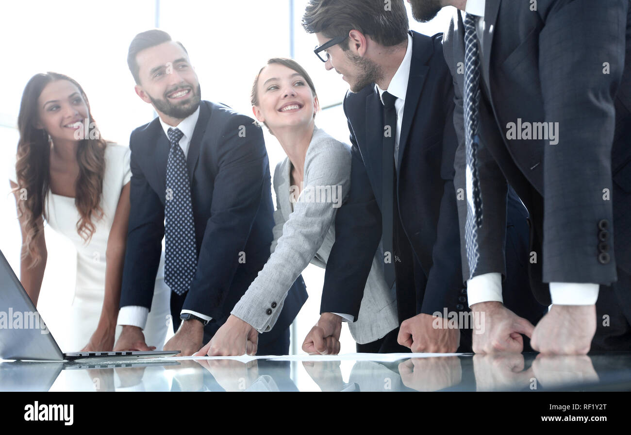 business team standing near the office Desk Stock Photo - Alamy