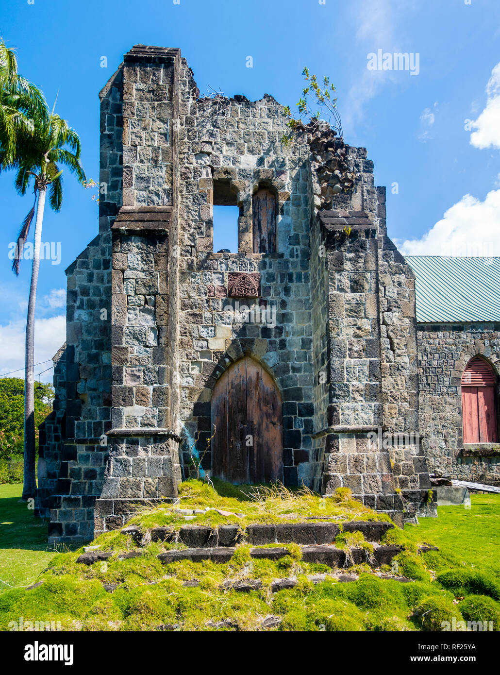 Caribbean, Lesser Antilles, Saint Kitts and Nevis, Basseterre, Anglican Church, ruin of Saint Thomas Church Stock Photo