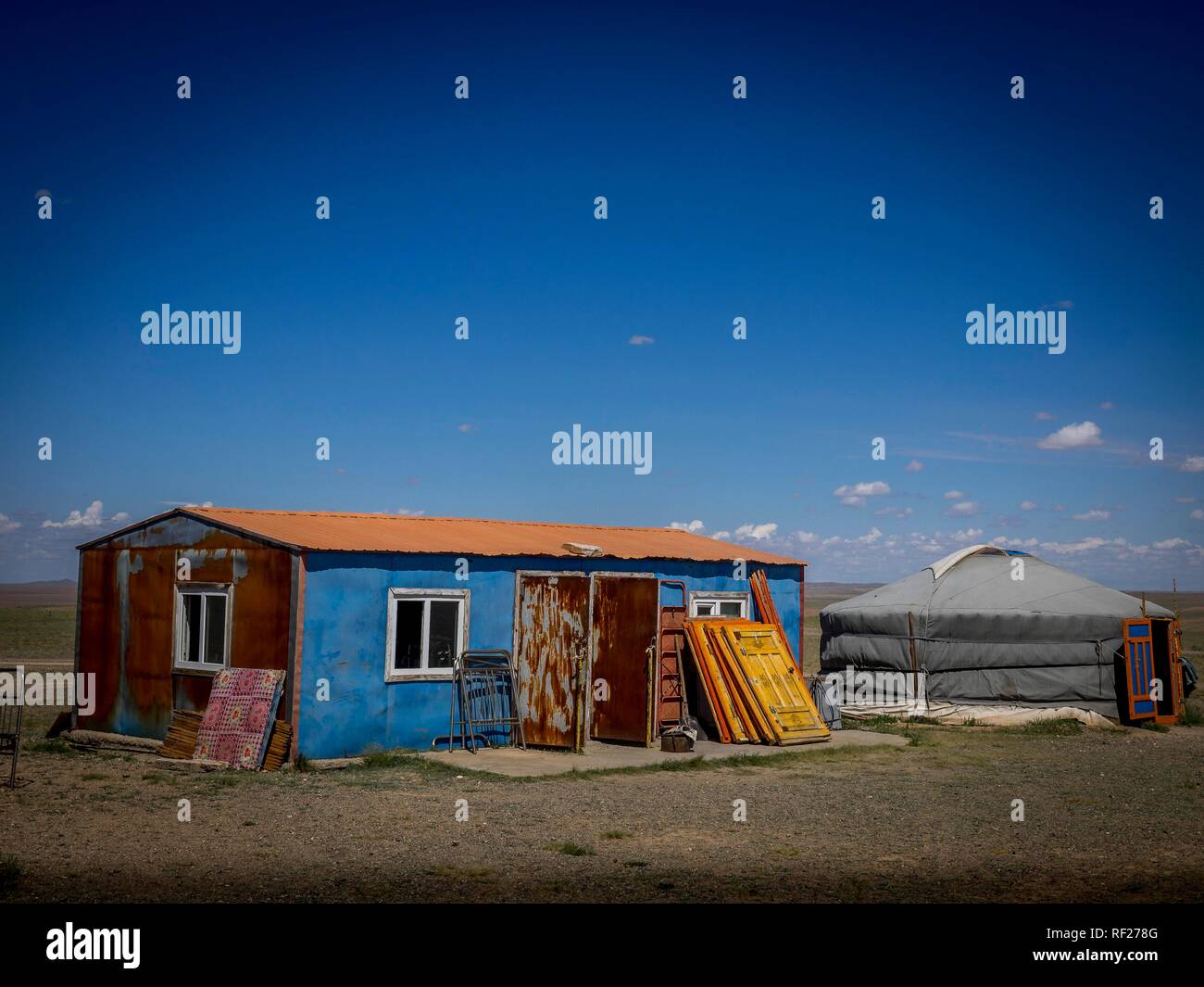 Tin hut with yurt, Mongolia Stock Photo