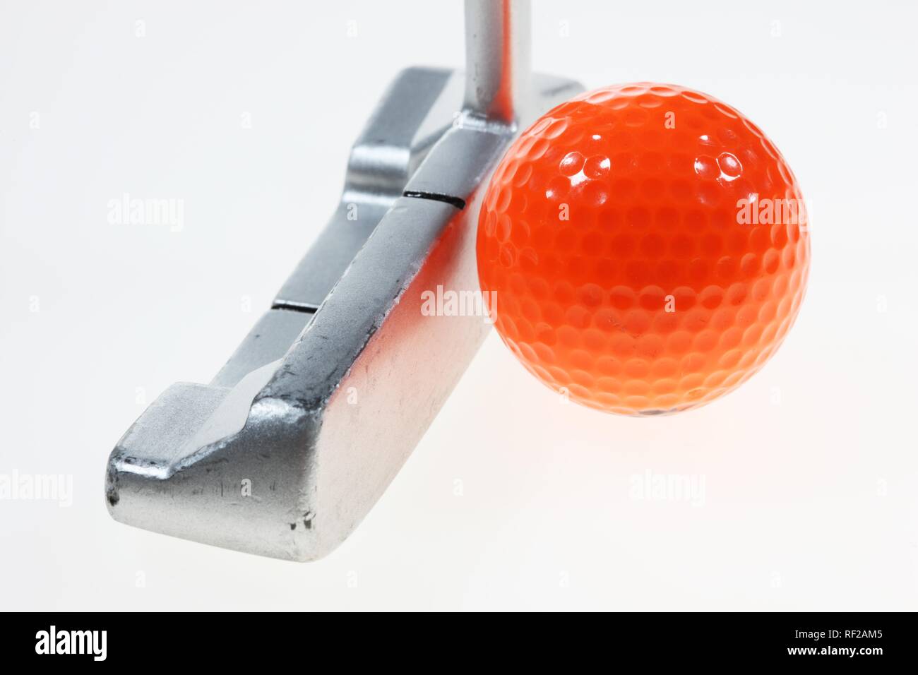 Putter green hires stock photography and images Alamy