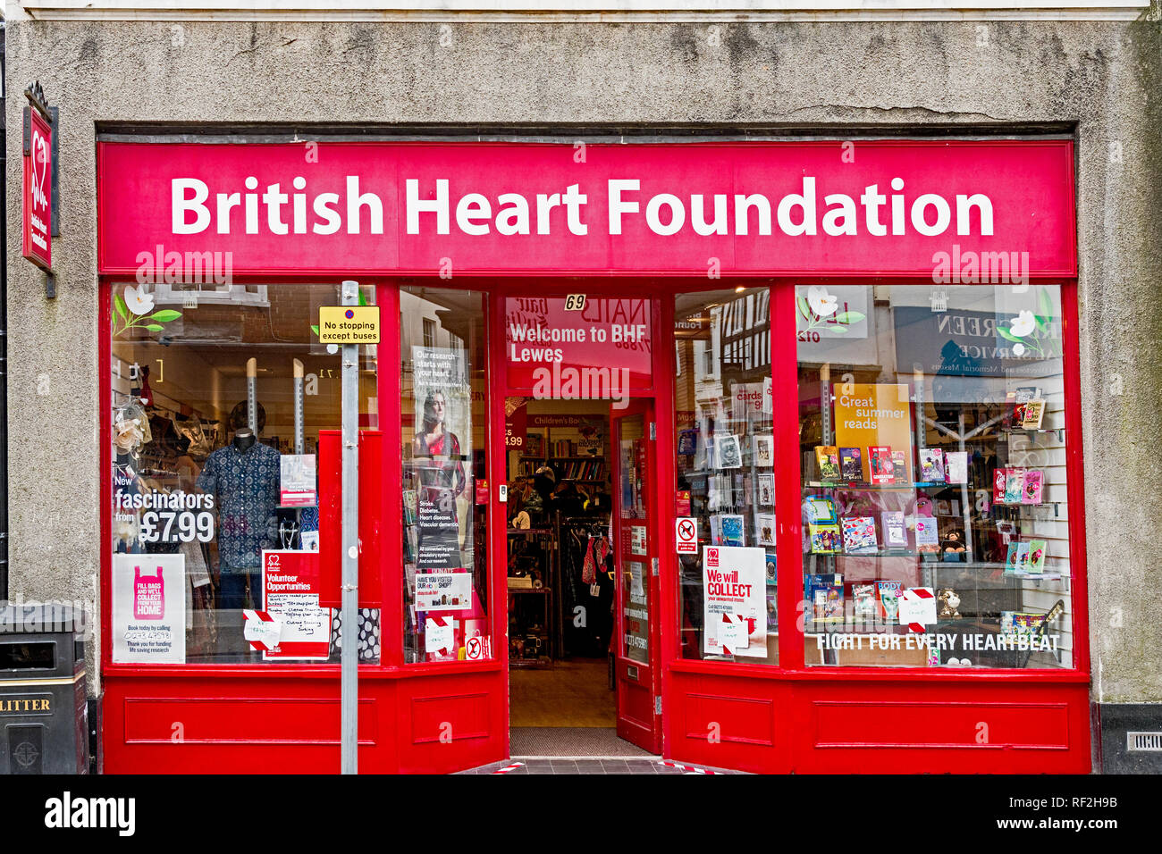 The British Heart Foundation charity shop in Lewes (East Sussex) Stock Photo
