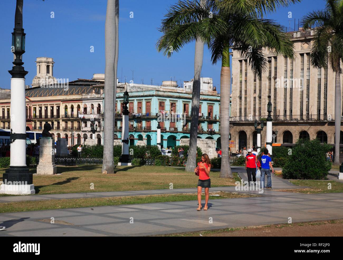Parque Central, Paseo de Marti Boulevard, El Capitolio square, Havana, Cuba, Caribbean Stock Photo