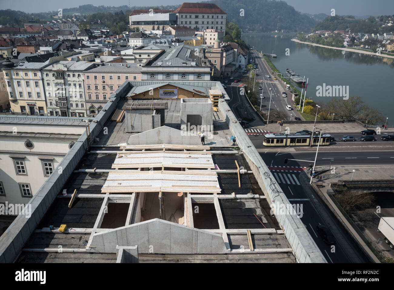 Linz, Kunstuniversität, Umbau und Revitalisierung des östlichen Brückenkopfgebäudes für die Kunstakademie, Dachbereich Stock Photo