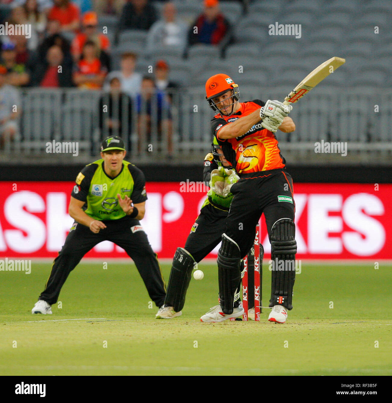 Optus Stadium Perth Australia 24th Jan 19 Australian Big Bash Cricket Perth Scorchers Versus Sydney Thunder Mitch Marsh Of The Perth Scorchers Pulls The Ball To Mid On During His Innings Credit