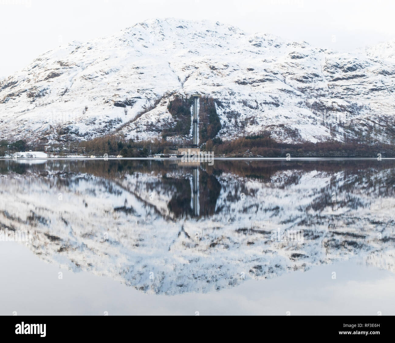 Loch Lomond, Scotland, UK 24 January 2019 UK weather a snow