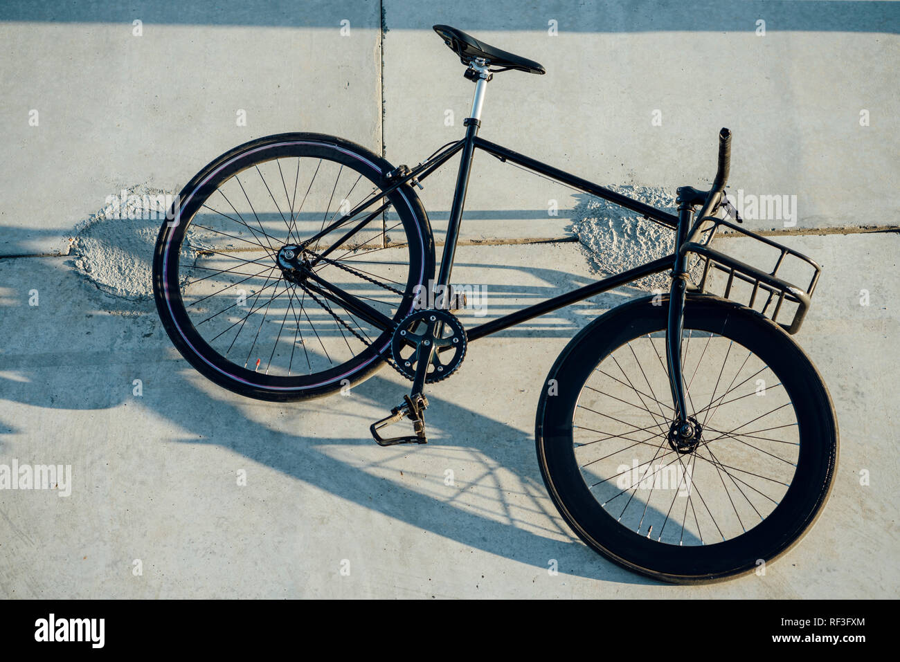 Fixie Bike High Resolution Stock Photography and Images - Alamy