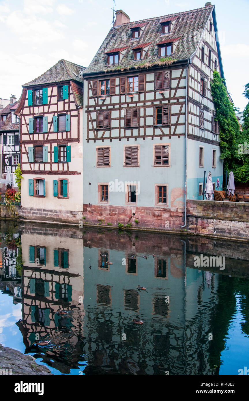 Canalside houses in the Petite France quarter of Strasbourg, Alsace, France Stock Photo
