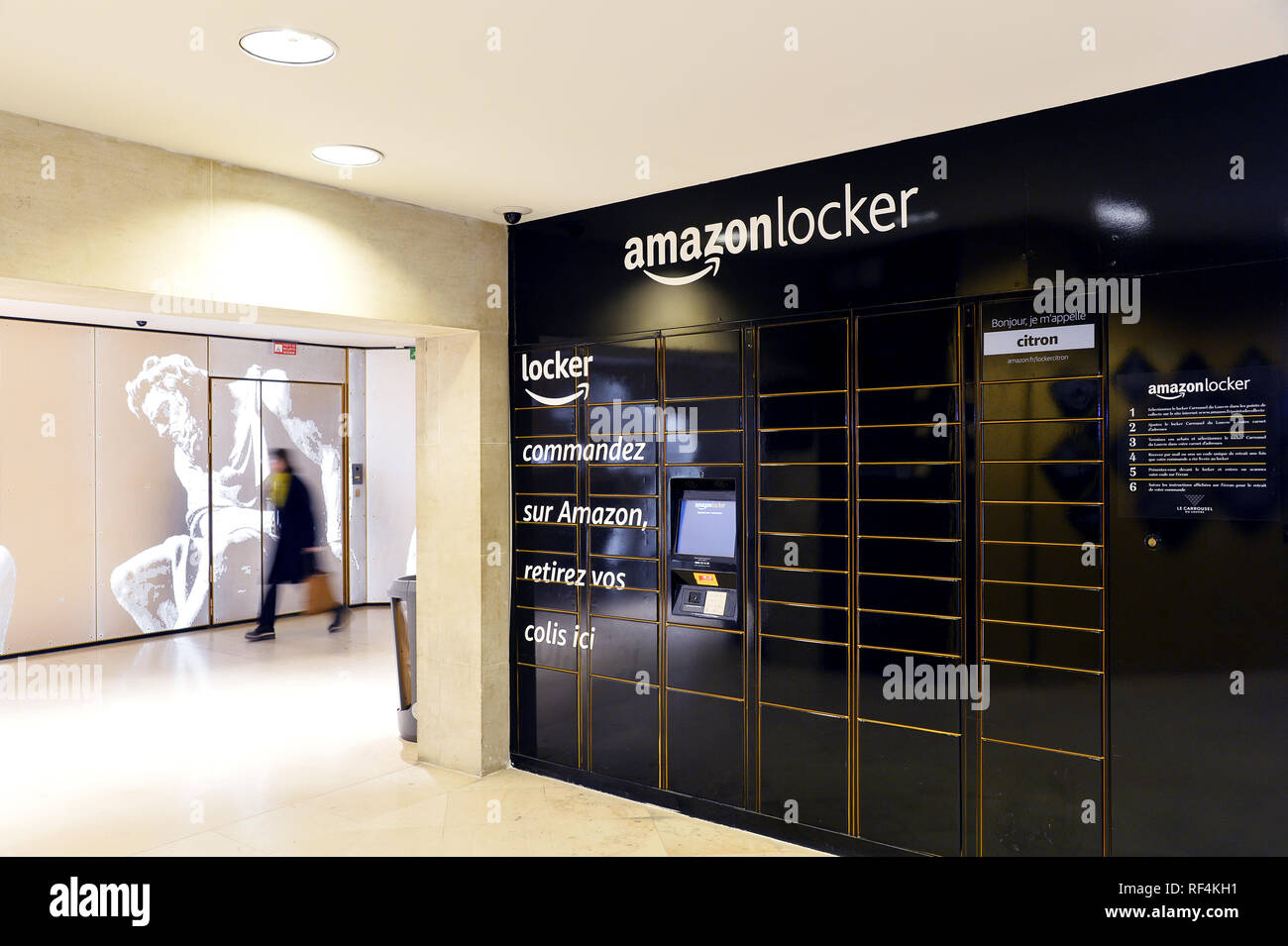 Amazon Locker - Carrousel du Louvre - Paris - France Stock Photo - Alamy