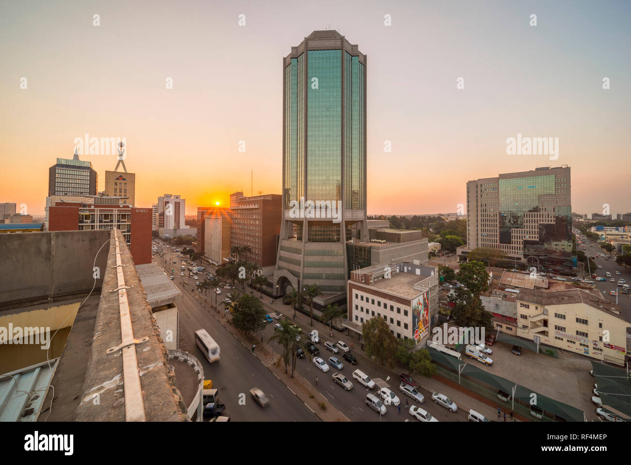 A view of Zimbabwe's Reserve Bank Stock Photo - Alamy