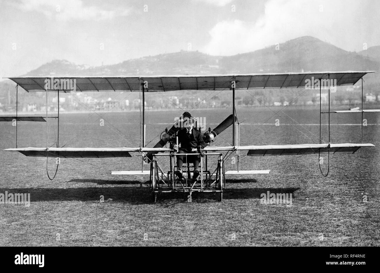 mario faccioli on the biplane called faccioli n° 4, italy 1910 Stock Photo