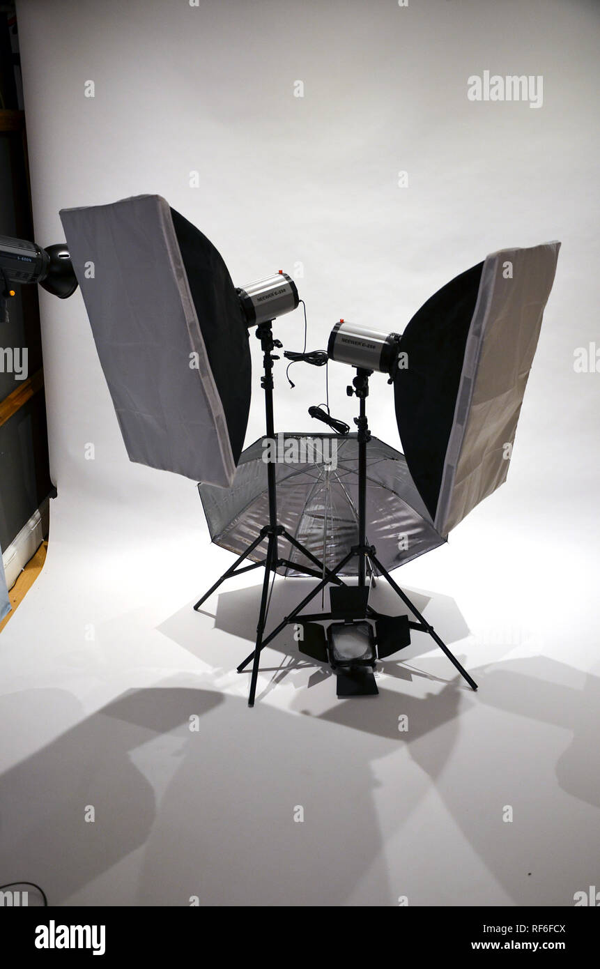 studio lighting, photography studio Stock Photo Alamy