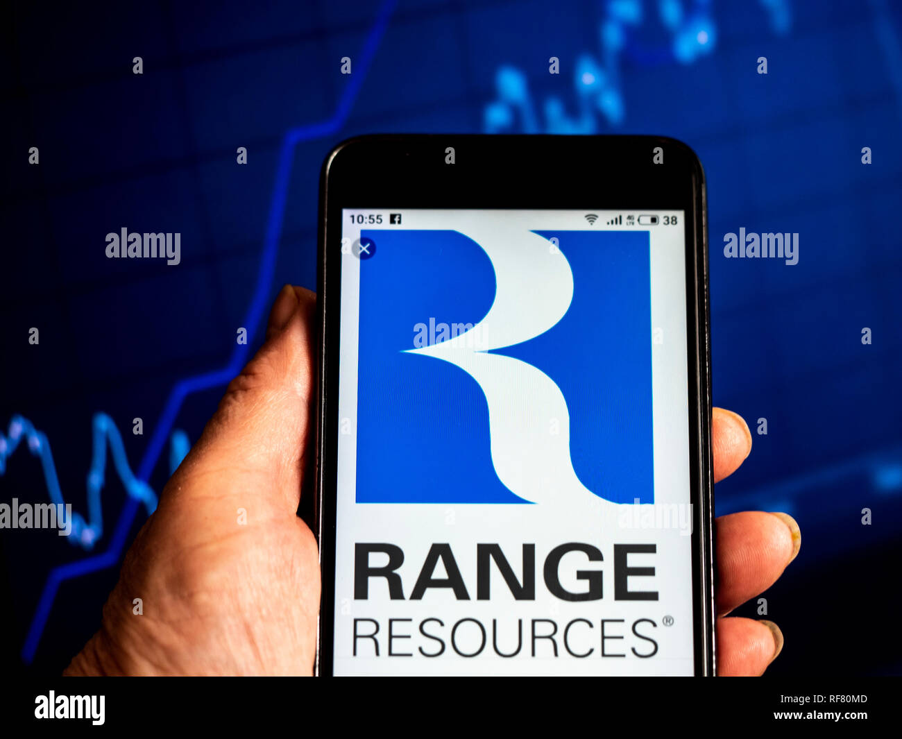 Range Resources Company logo seen displayed on smart phone Stock Photo