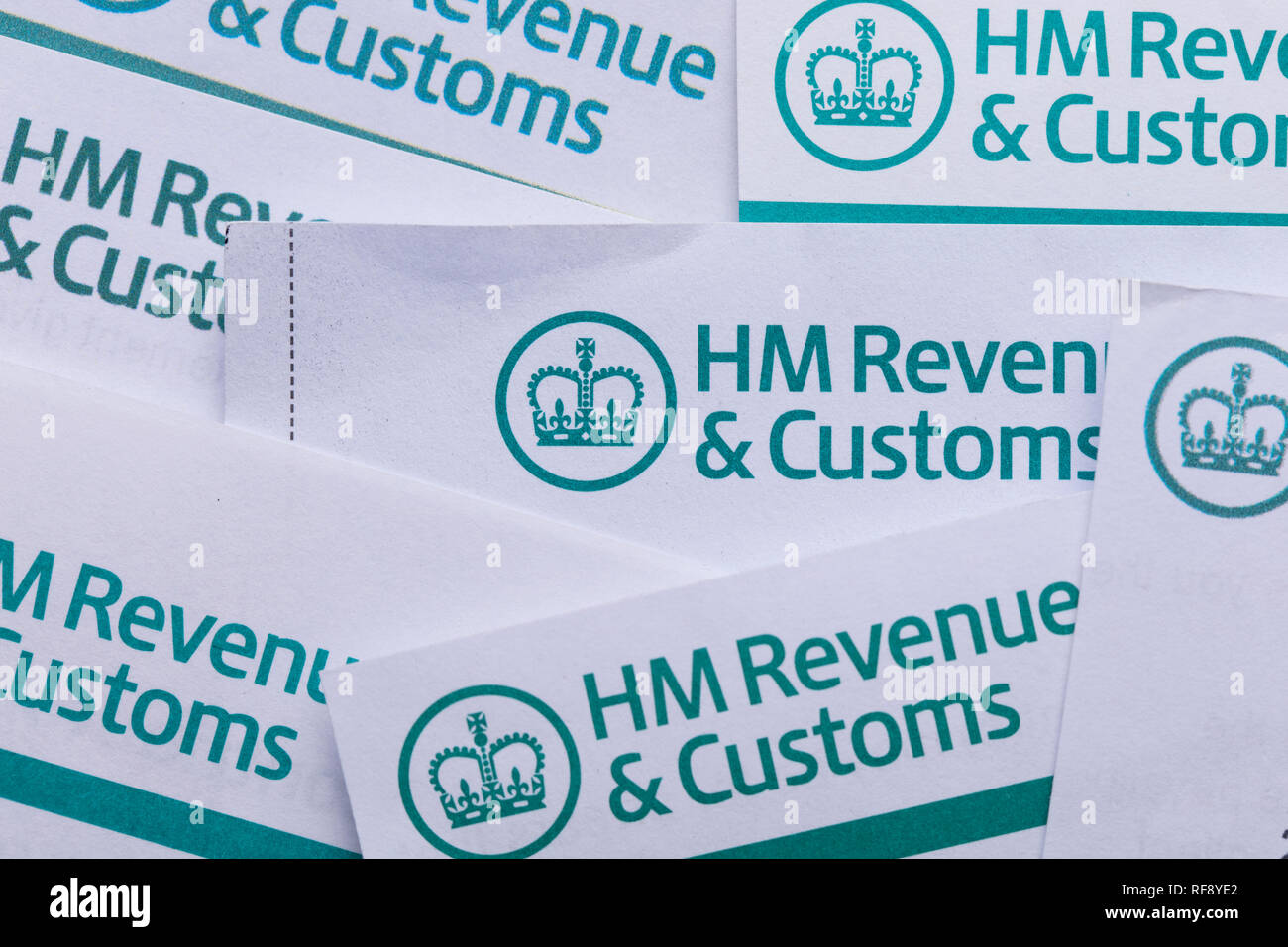 Hmrc customs contact number