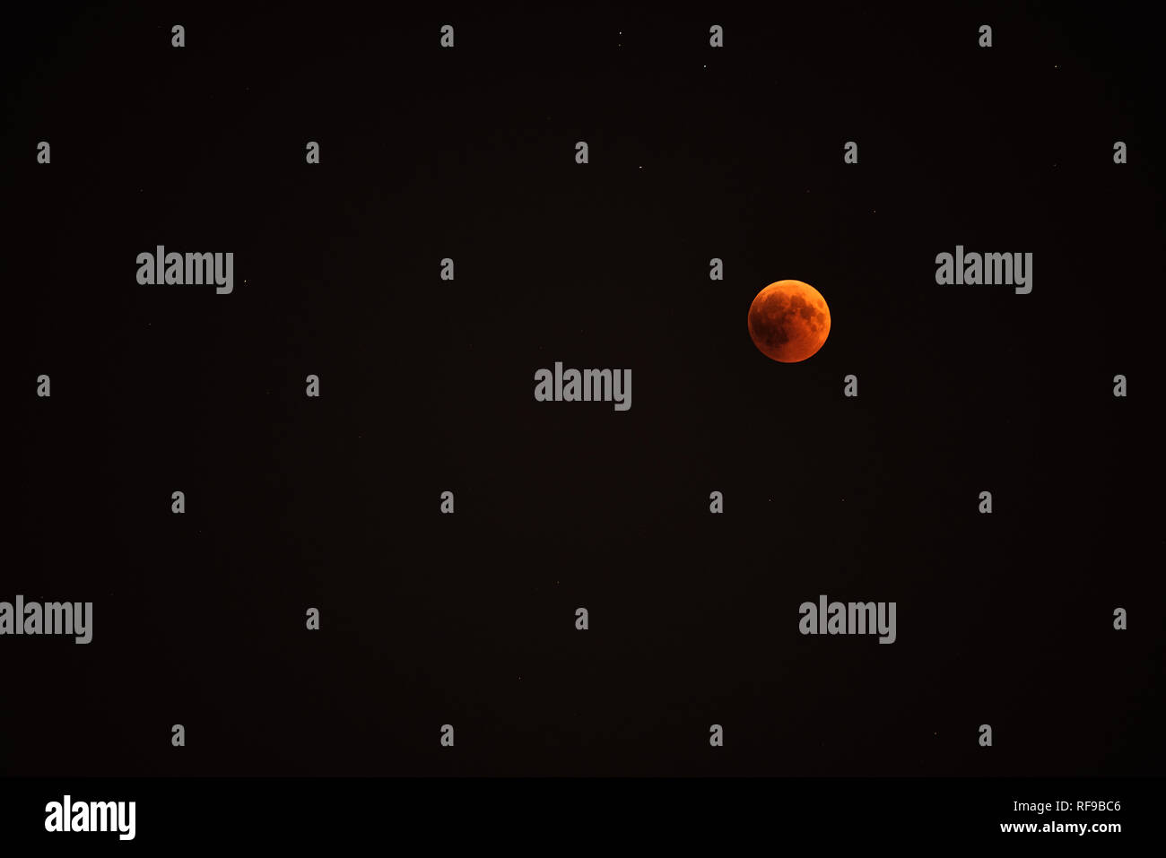 Lunar eclipse / Blood Moon in Istanbul, Turkey Stock Photo Alamy