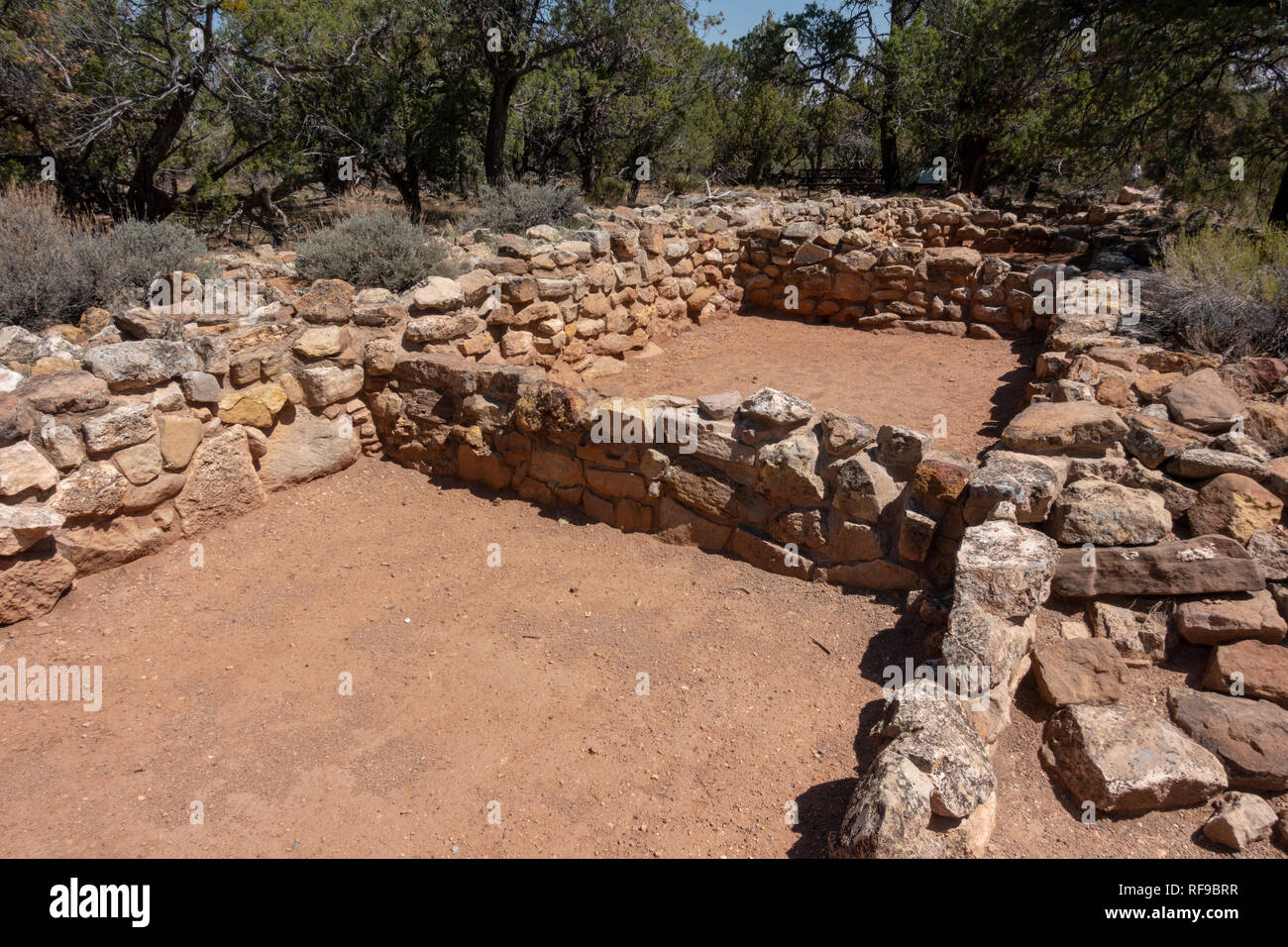 View over the living quarters area of the Tusayan Ruins (or Tusayan Pueblo) in the Grand Canyon National Park, Arizona, USA. Stock Photo