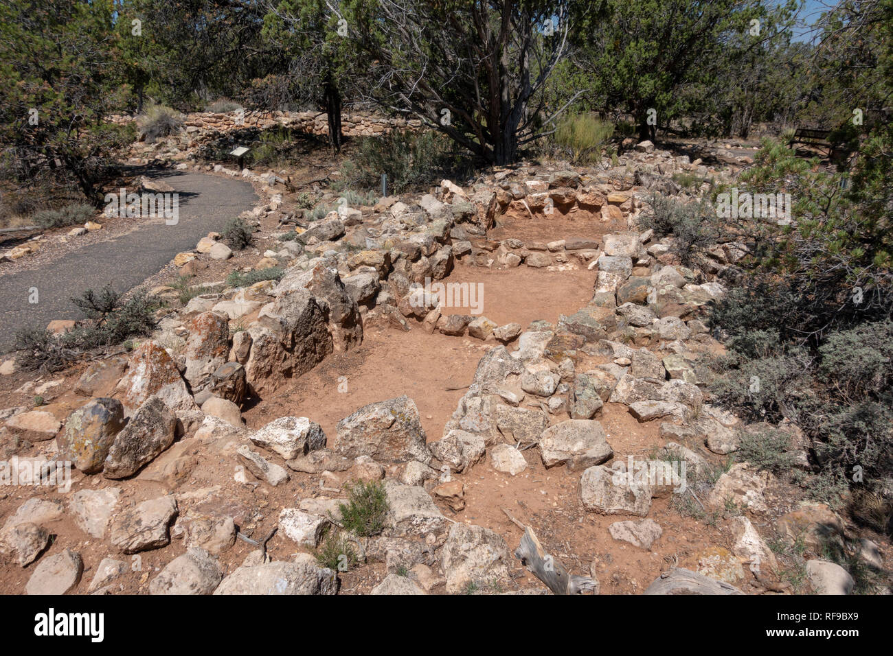 View over the living quarters area of the Tusayan Ruins (or Tusayan Pueblo) in the Grand Canyon National Park, Arizona, USA. Stock Photo