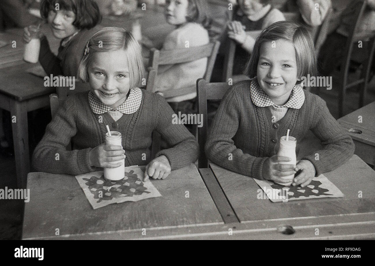 1950s school milk hires stock photography and images Alamy