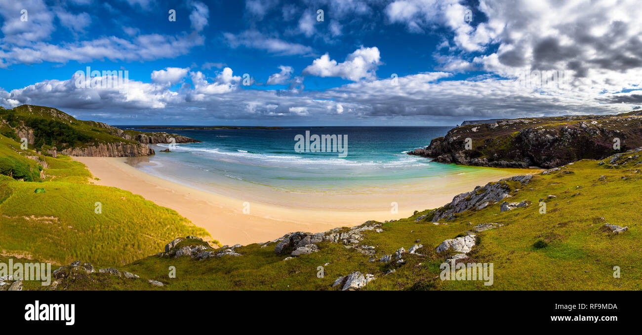Sandy Ceannabeinne Beach At The Atlantic Coast Near Durness In Scotland Stock Photo