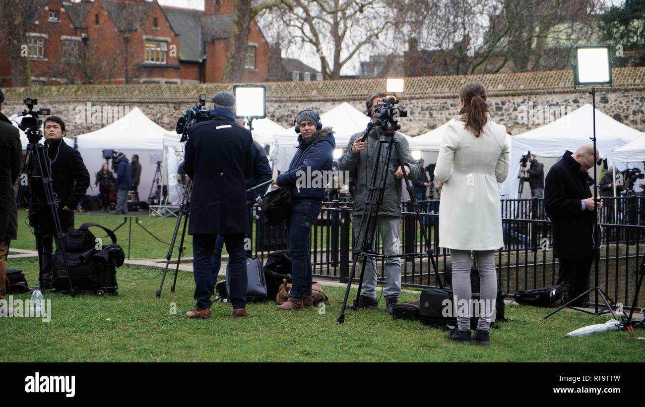 London, England, Jan 16th 2019. News media/journalists outside of British parliament - reporting on Brexit. Stock Photo