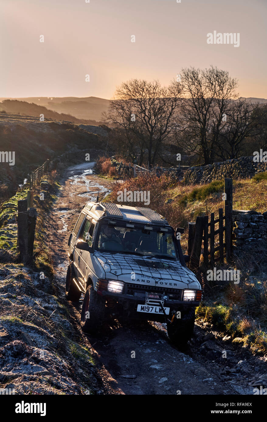 Land Rover on a Green Lane north of Buxton.  Peak District National Park, Derbyshire, England. Stock Photo