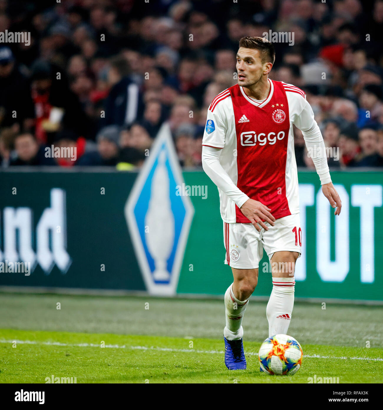 AMSTERDAM, Ajax - SC Heerenveen, football, KNVB Beker, National Cup game,  season 2018-2019, 24-01-2019, Johan Cruijff Arena, Ajax player Dusan Tadic  on the ball during the game Ajax - Heerenveen (KNVB Cup) (3-1 Stock Photo -  Alamy