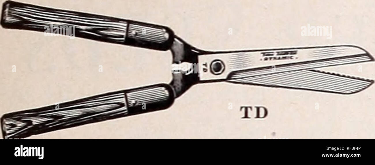True temper hedge shears top
