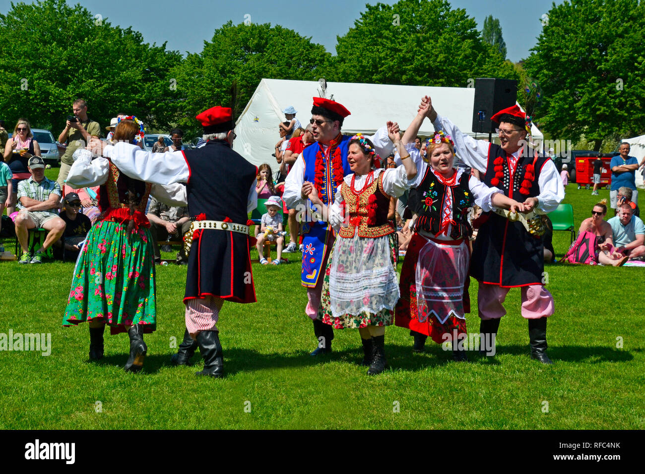 Traditional Polish dancers on Wycombe Rye during the May bank holiday weekend. England, UK Stock Photo