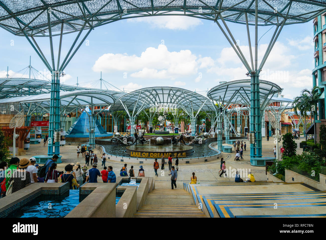 Sentosa Resorts World High Resolution Stock Photography And Images Alamy