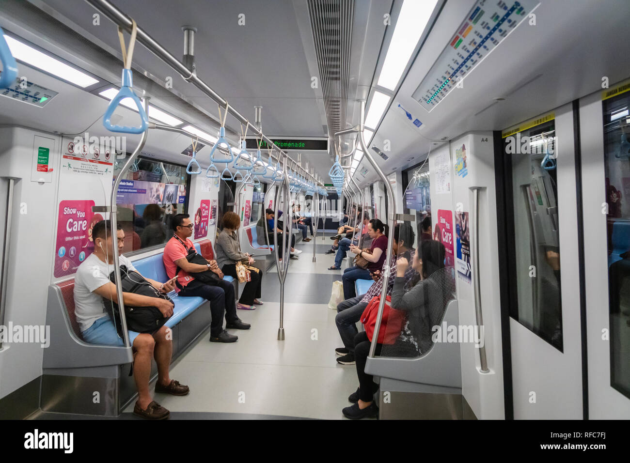 Singapore Train High Resolution Stock Photography And Images Alamy