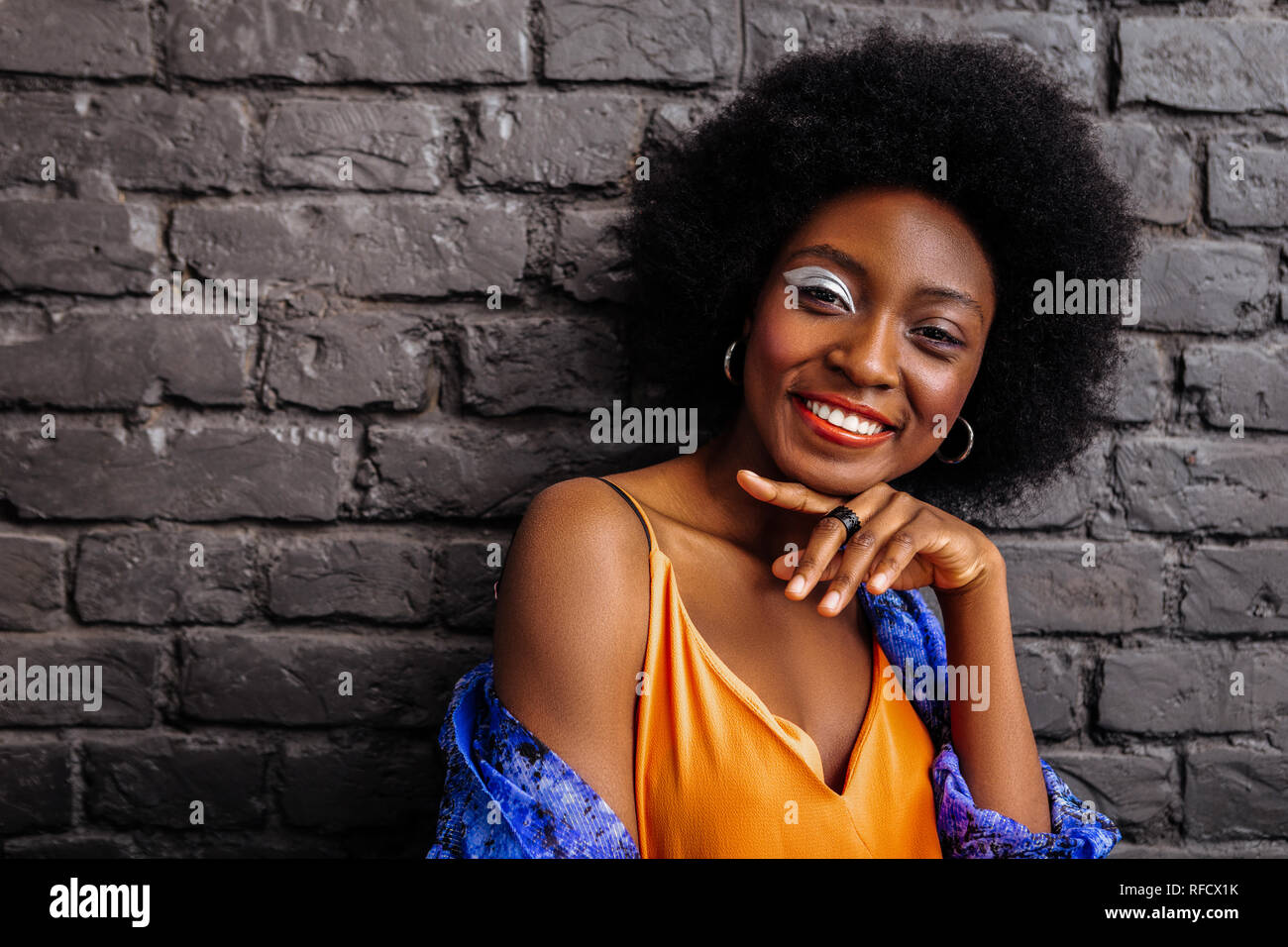 Young afro american model in hi-res stock photography and images - Alamy
