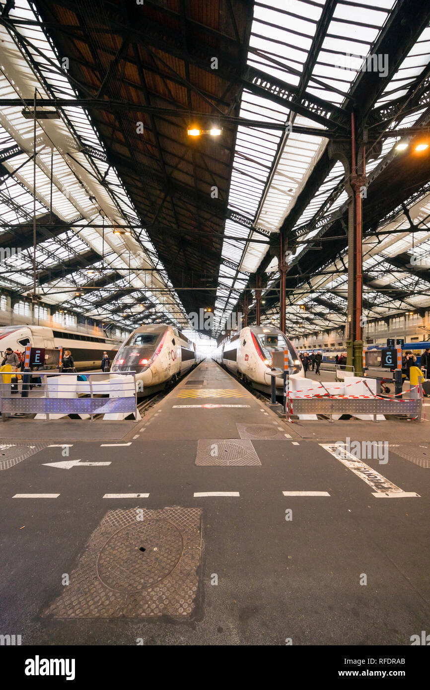 Paris Gare De Lyon Train Station High Resolution Stock Photography And Images Alamy