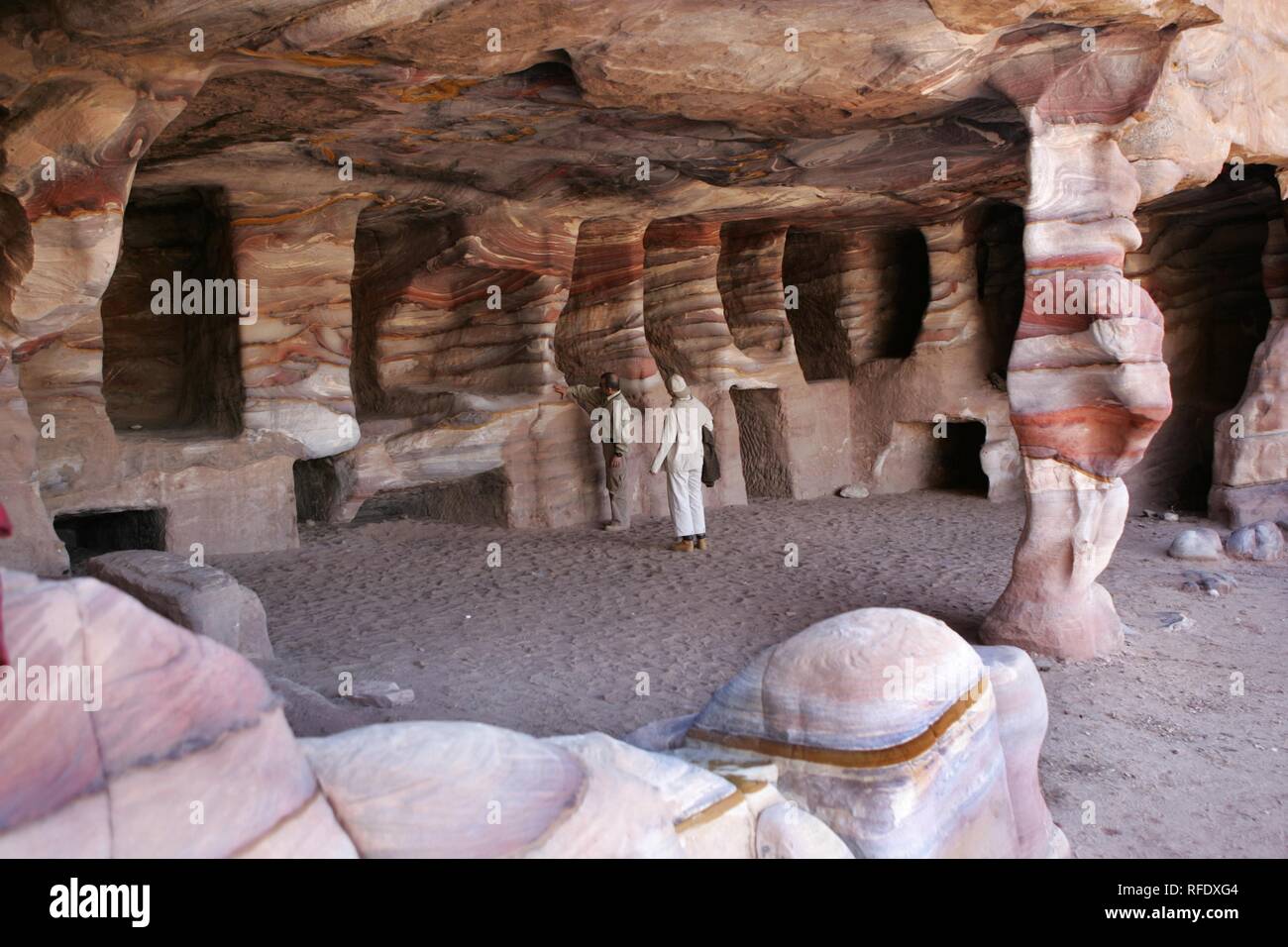 Kings highway petra jordan hi-res stock photography and images - Alamy