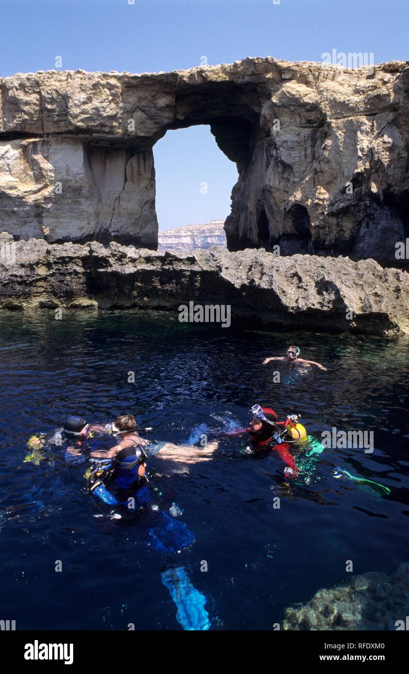 Southwestern coastline, Dwejra Bay, Azure Window. A paradise for skin
