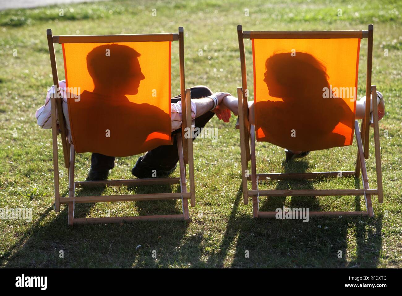man-back-view-silhouette-chair-hi-res-stock-photography-and-images-alamy