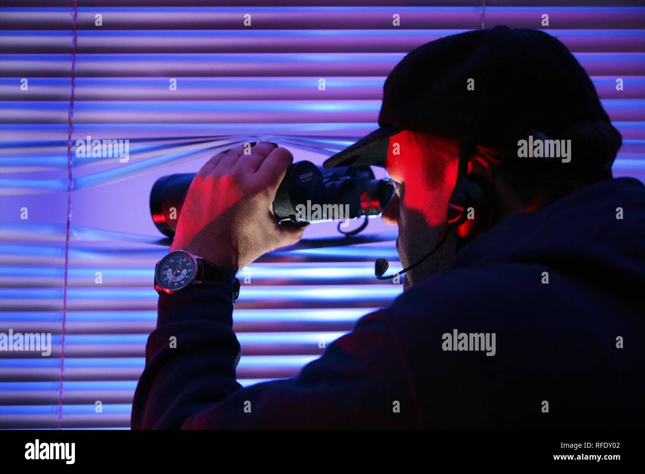 Observation, secret agent, spy, private investigator Stock Photo Alamy