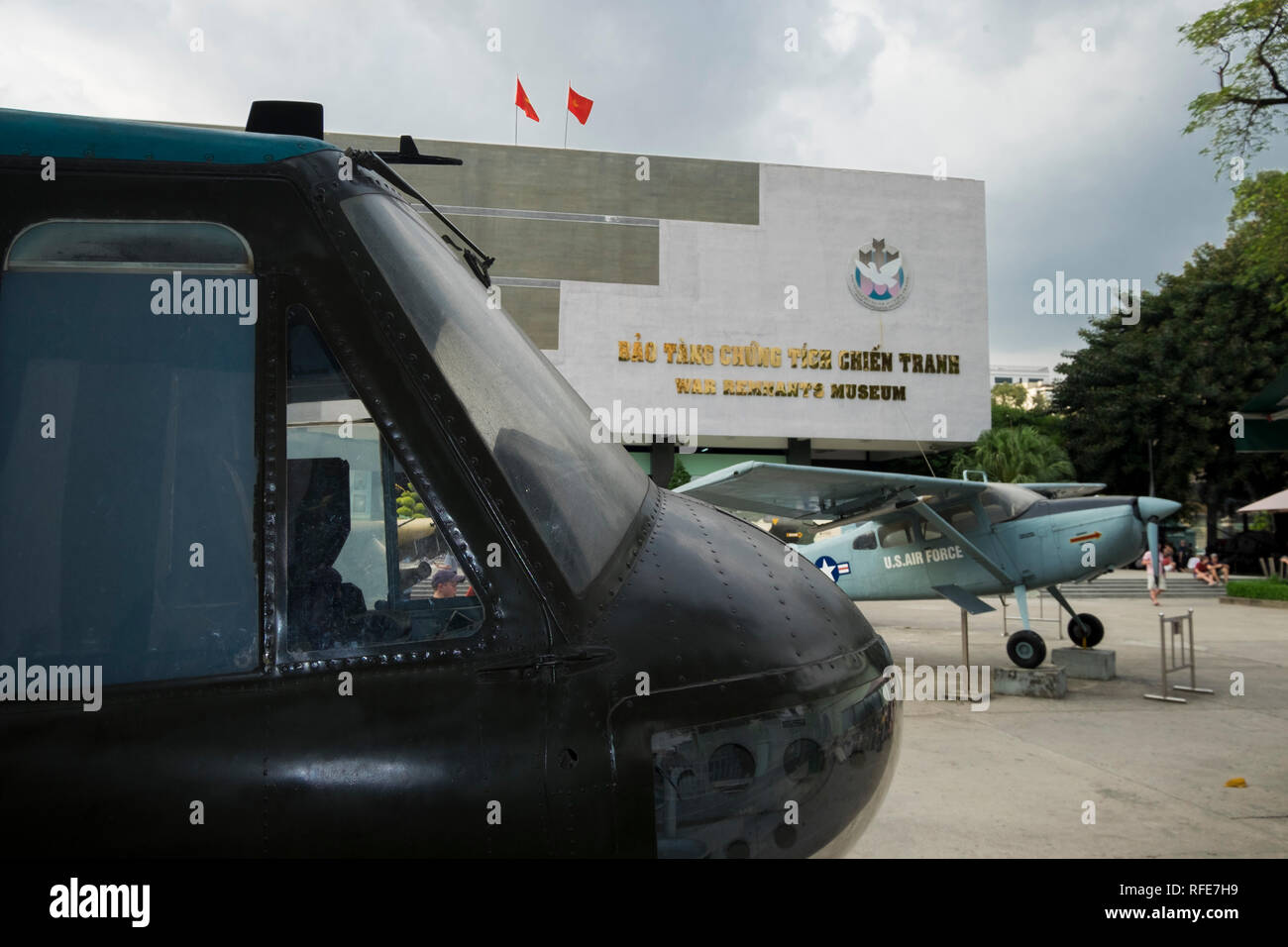 Vietnam war aircraft hi-res stock photography and images - Alamy