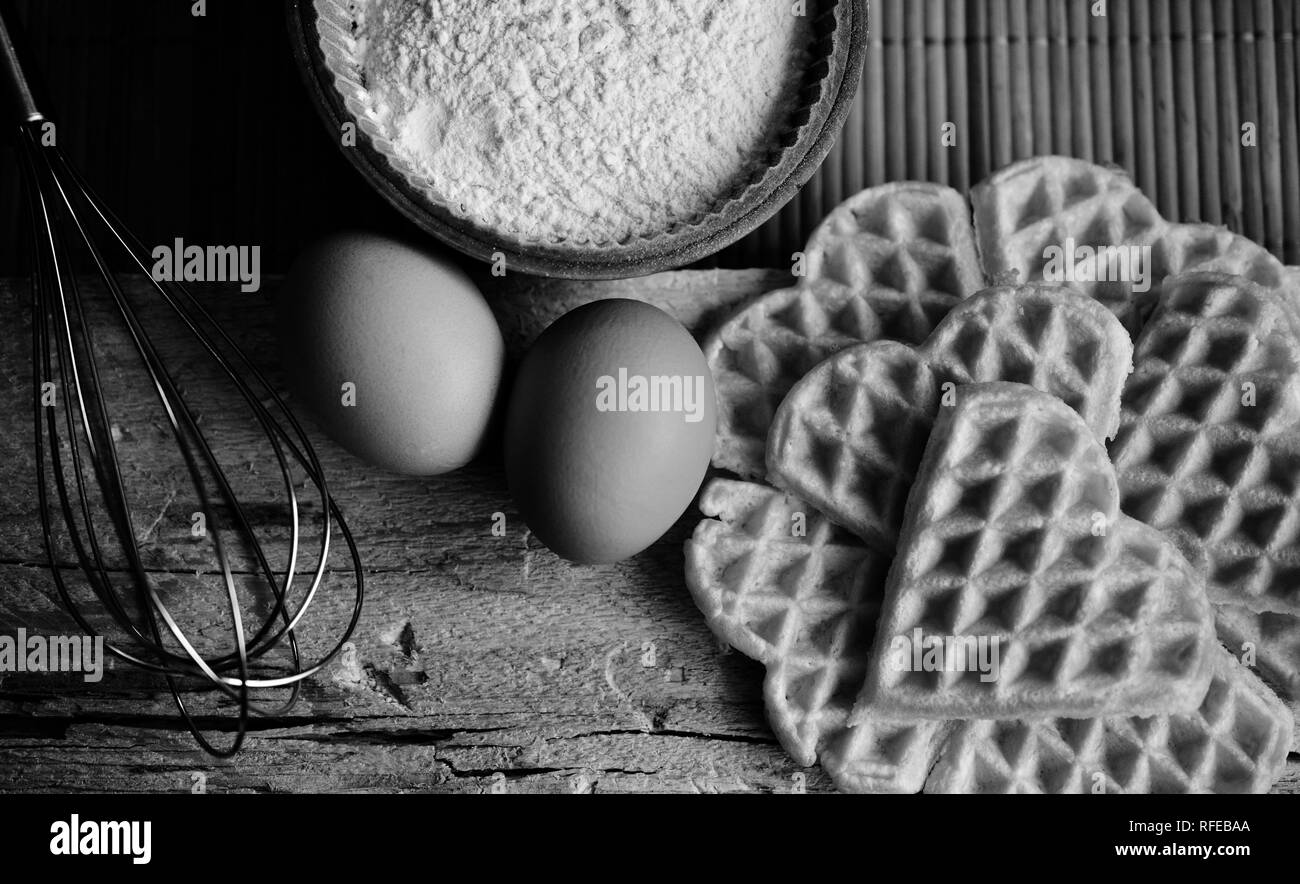 waffle black and white