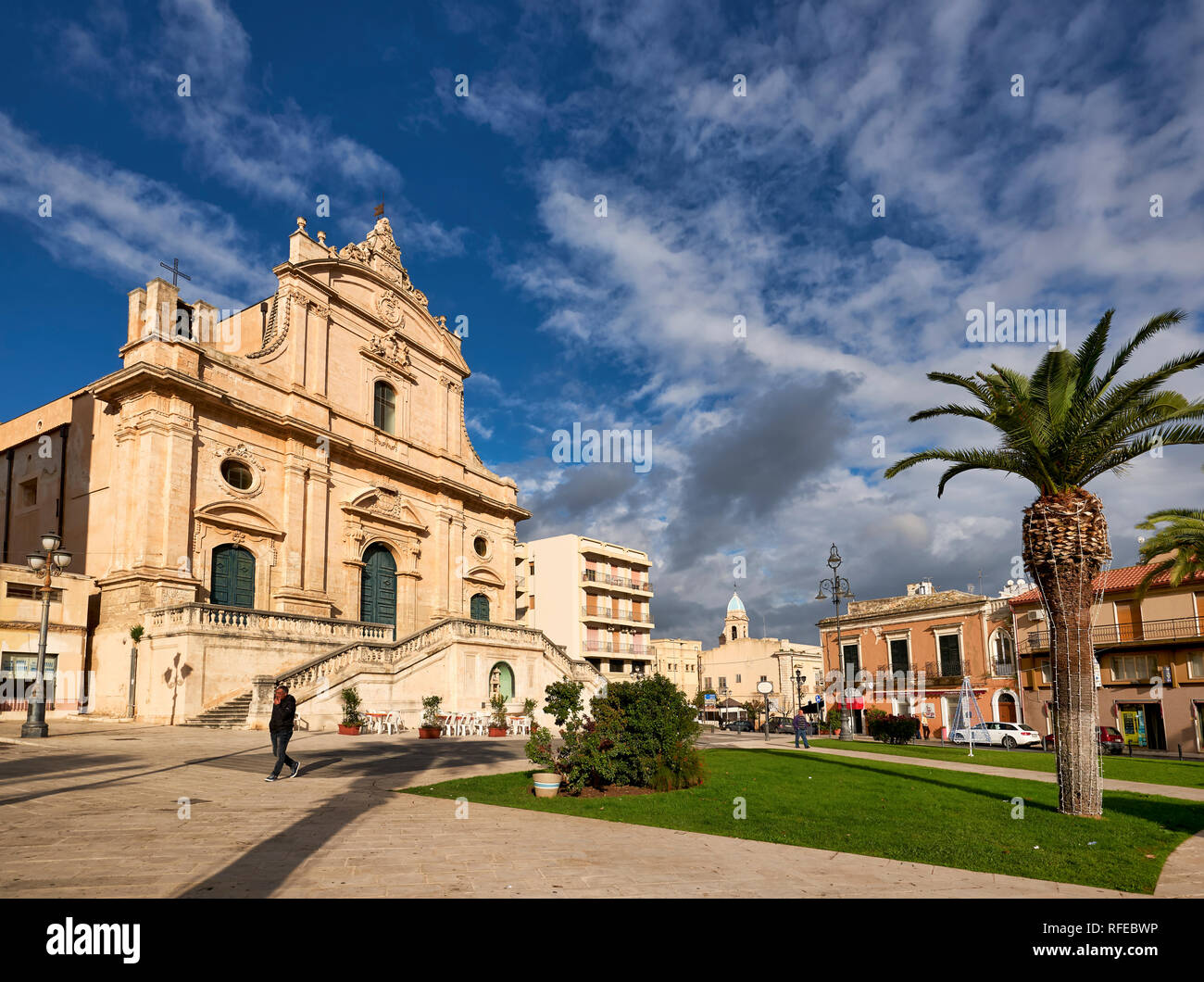 chiesa-madre-sicily-hi-res-stock-photography-and-images-alamy