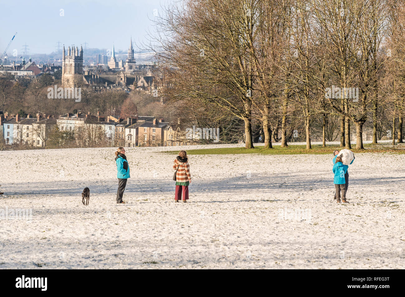 South Park, Oxford, in the Snow 2019 Stock Photo Alamy