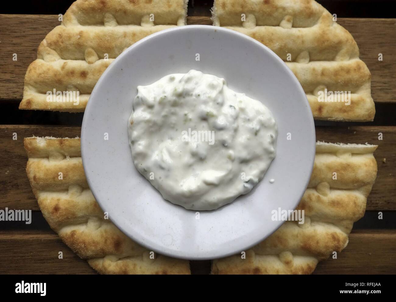 Fresh Greek Tzatziki and Pita Bread Stock Photo - Alamy