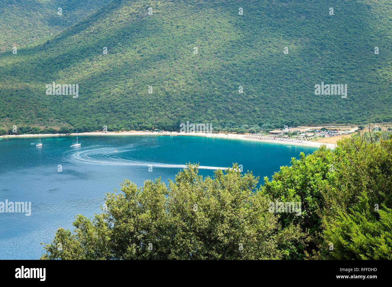 Antisamos beach Kefalonia island, Greece. Beautiful sea bay of Antisamos on  Kefalonia island, Greece Stock Photo - Alamy