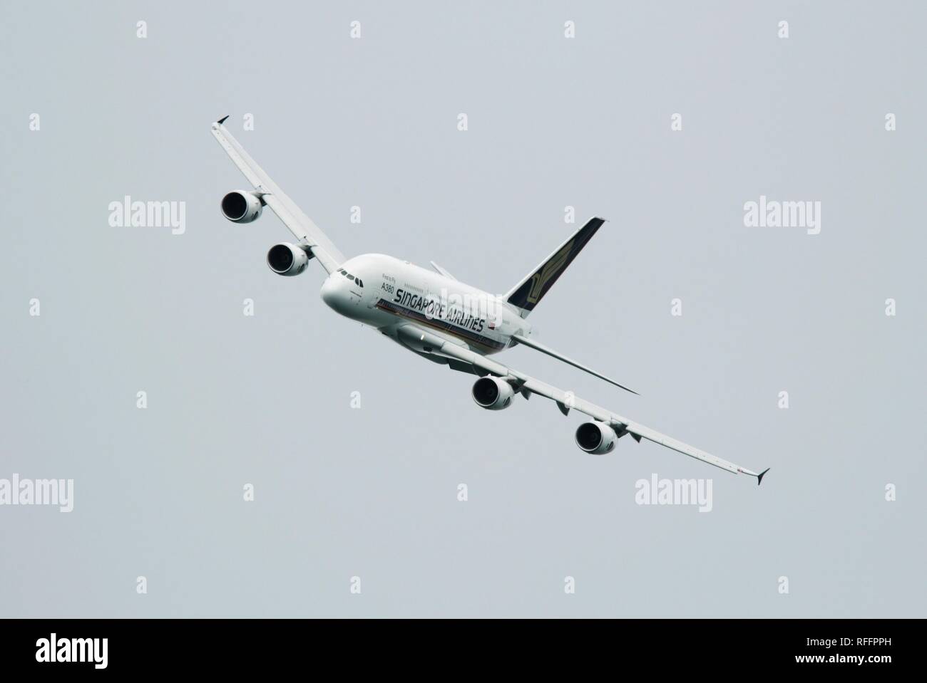 SGP, Singapore: Airbus A380 with company design of Singapore Airlines, Seen  at Asian Aerospace 2006 Show Stock Photo - Alamy