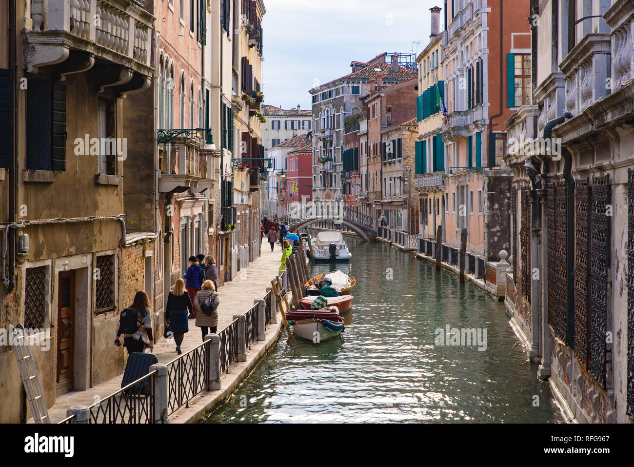 Vintage house venice italy hi-res stock photography and images - Alamy